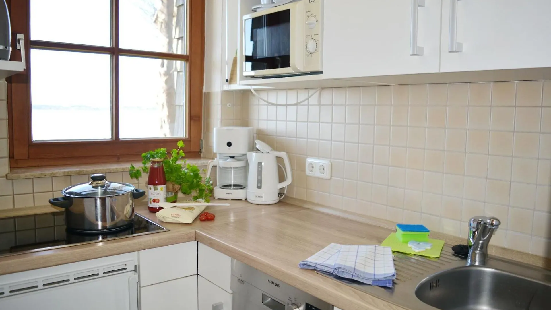 Ferienresidenz Chiemseestrand - Apartment 7 Chieming 0*,  Germany
